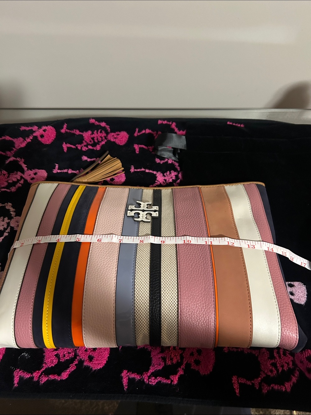 Tory Burch White Slide Sandals with Pink Logo and Striped Wristlet - Picture 12 of 16